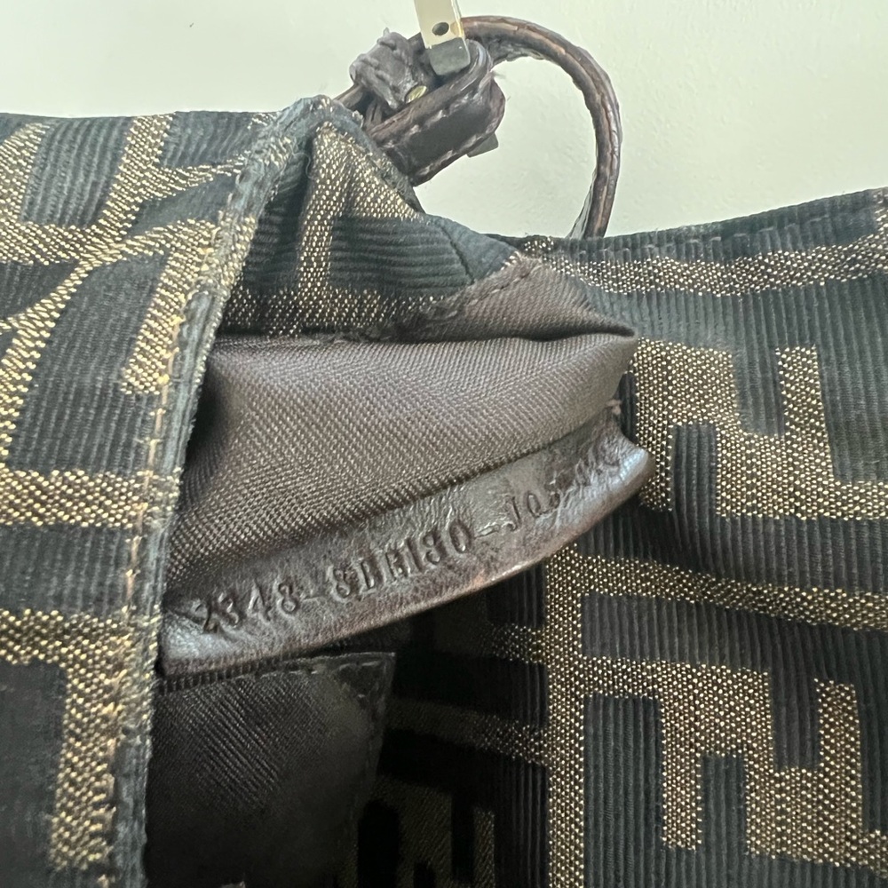 RARE Vintage Fendi Mini Mama Baguette in Brown and Black Logo Monogram Bag - Picture 16 of 16